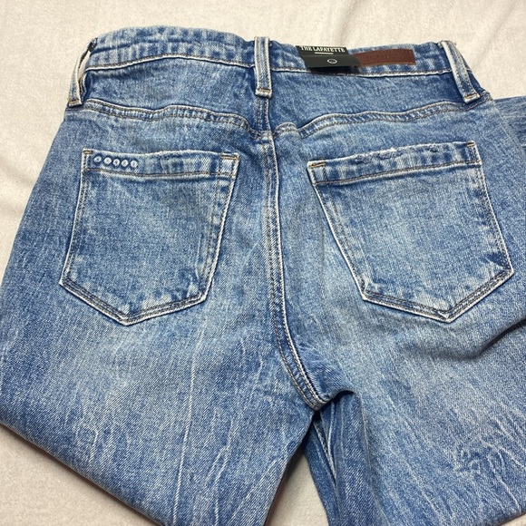 NWT Blank NYC Distressed high rise wide flare blue Jeans size 24 - Picture 3 of 12